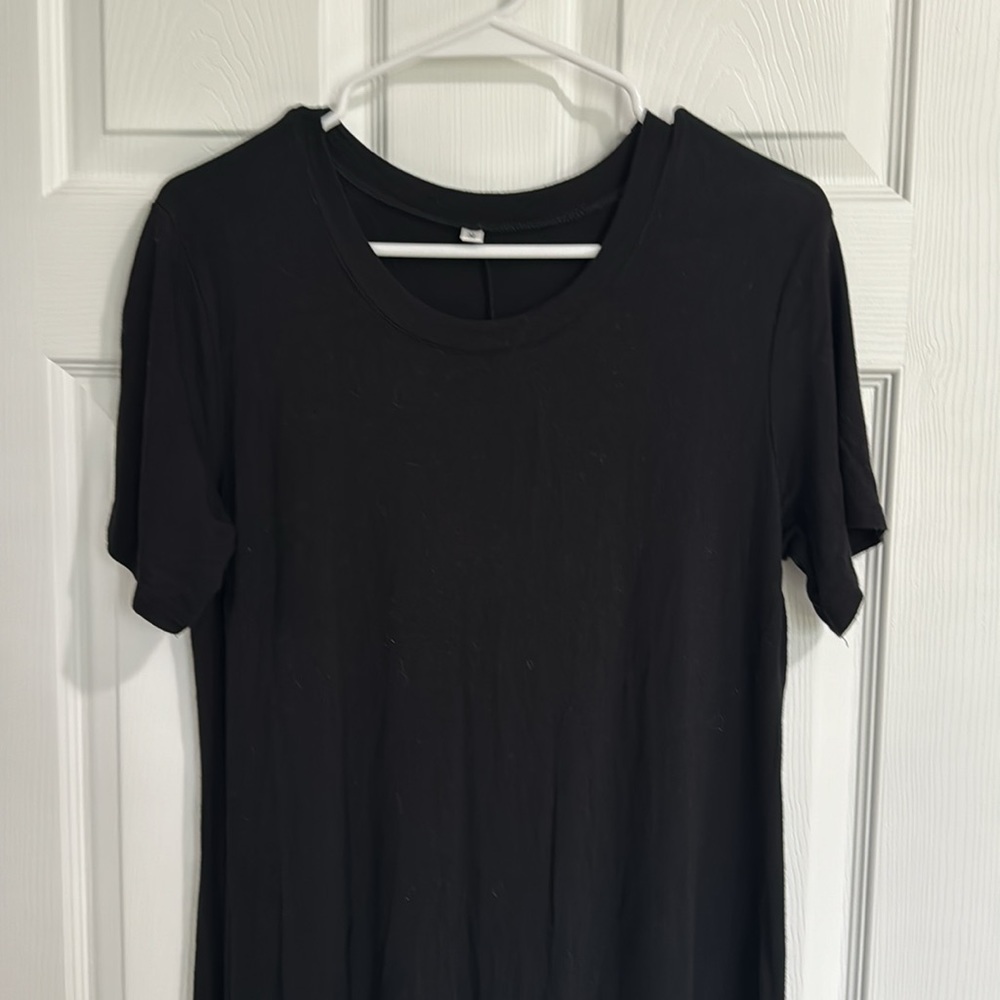 NWOT basic tee dress - Picture 2 of 5